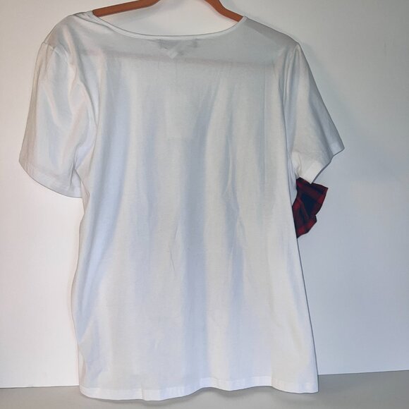 Tshirt with Plaid Sash - Picture 4 of 4